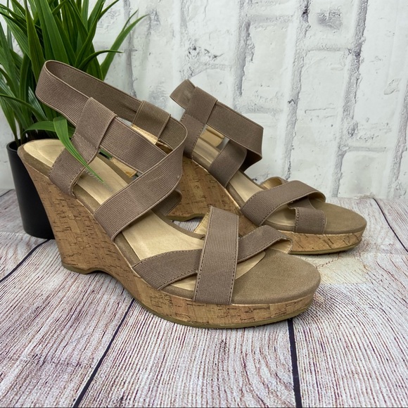 CL by Laundry tan wedge elastic band heels 10 - Picture 1 of 11